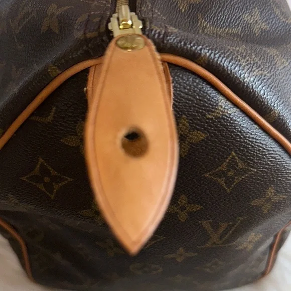 Louis Vuitton Monogram Speedy 35 - Picture 4 of 10